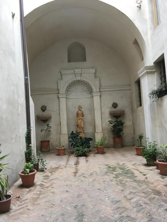 Apartamento Domus Next Campo De'fiori With Thermal Shower